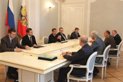 Дмитрий Медведев провёл встречу с лидерами семи зарегистрированных в России политических партий