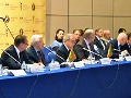 Заседание «Меркурий-клуба» на тему: «Проблемы и перспективы развития оборонно-промышленного комплекса России» 